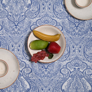 Stencil Art Paisely 6 Seater Table Cover