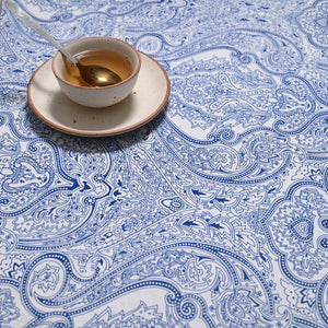 Stencil Art Paisely 6 Seater Table Cover