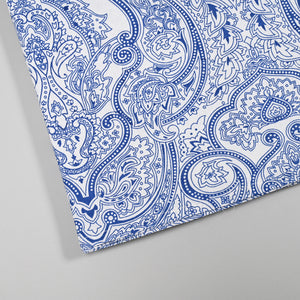 Stencil Art Paisely 6 Seater Table Cover