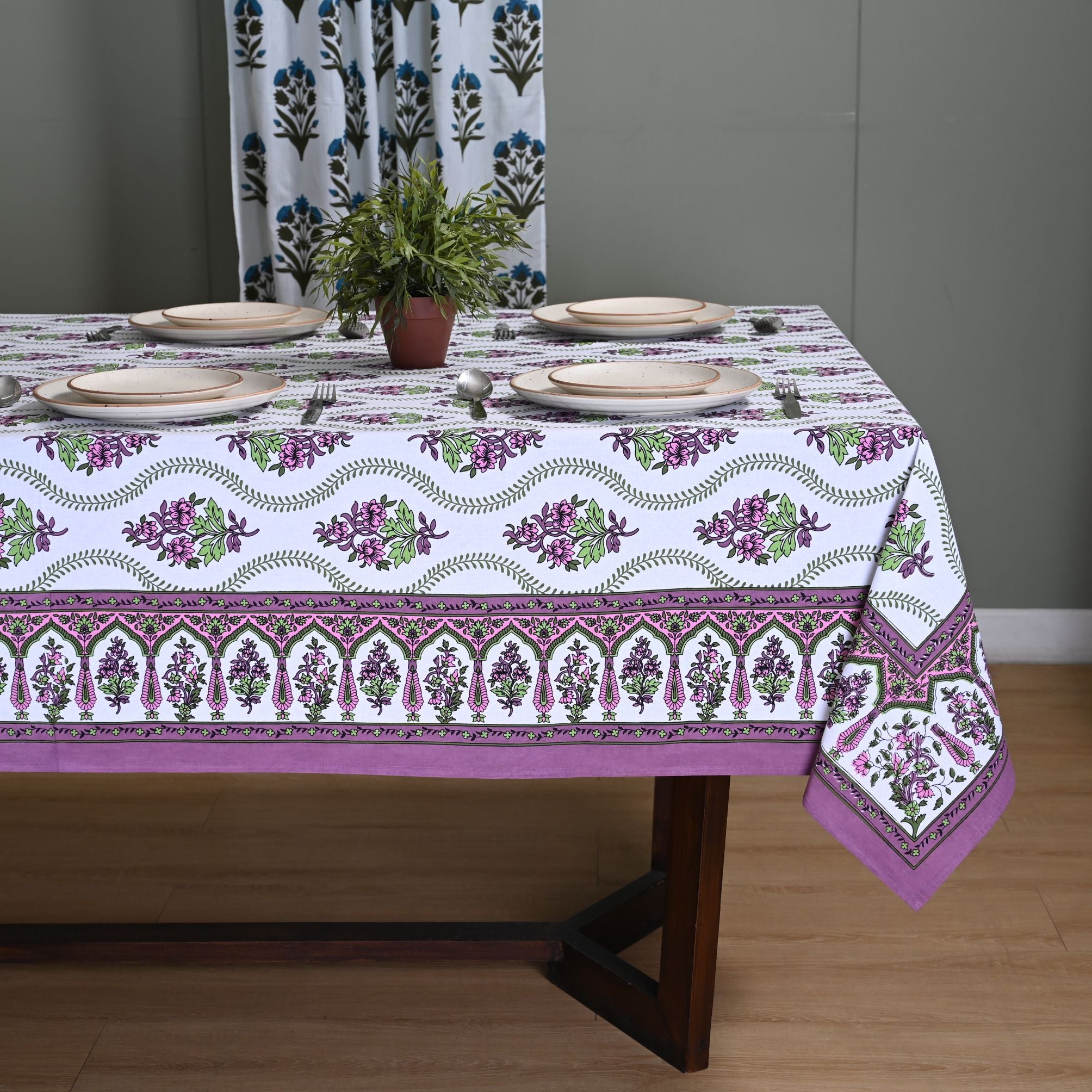 Floral Bale 6 Seater Table Cover