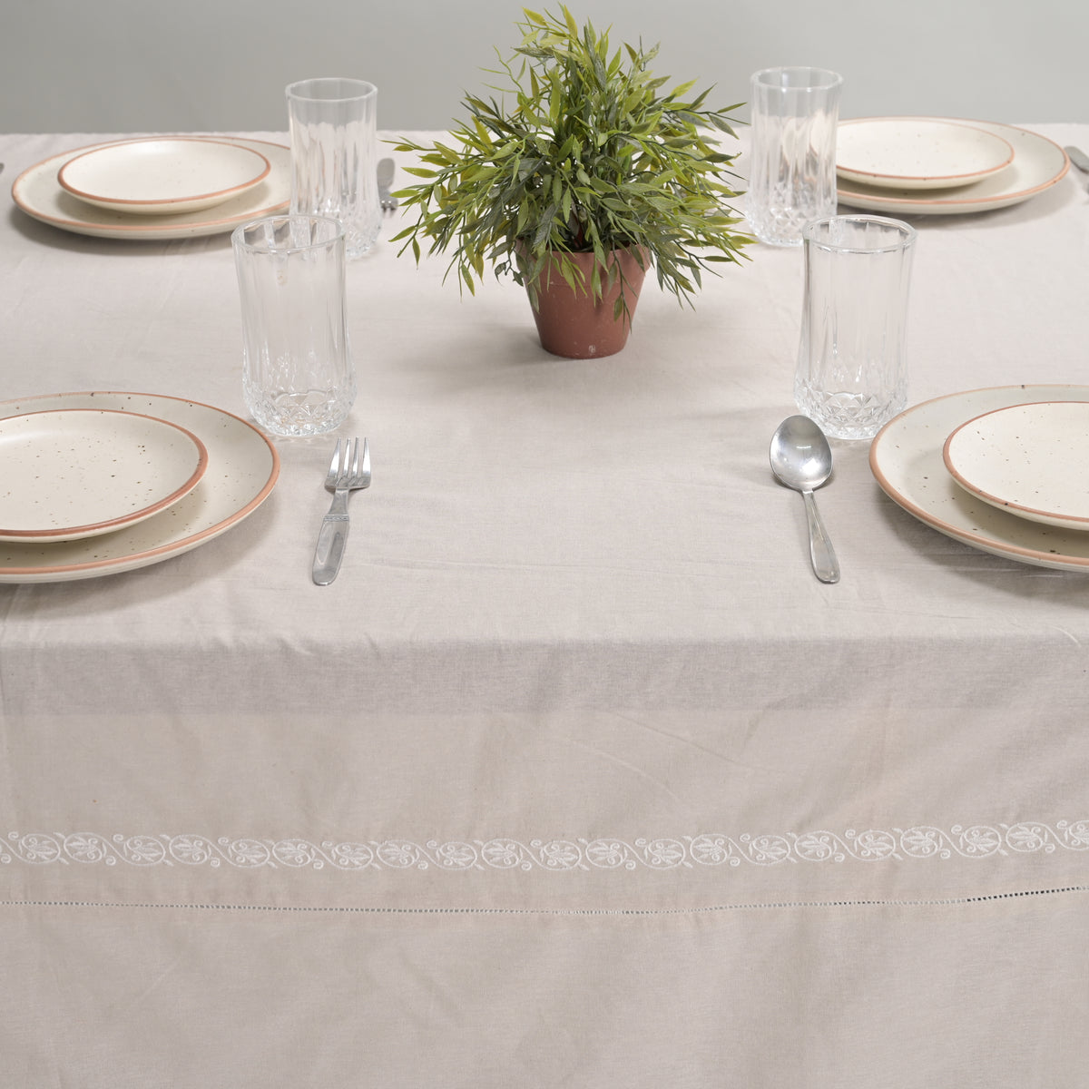 Decorour Table Cloth