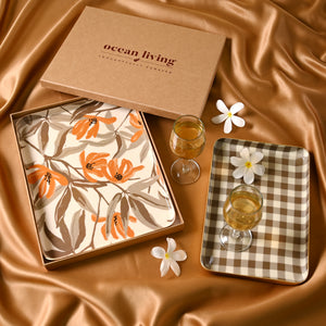 Patterned Oasis  Set of Two Aluminium Trays
