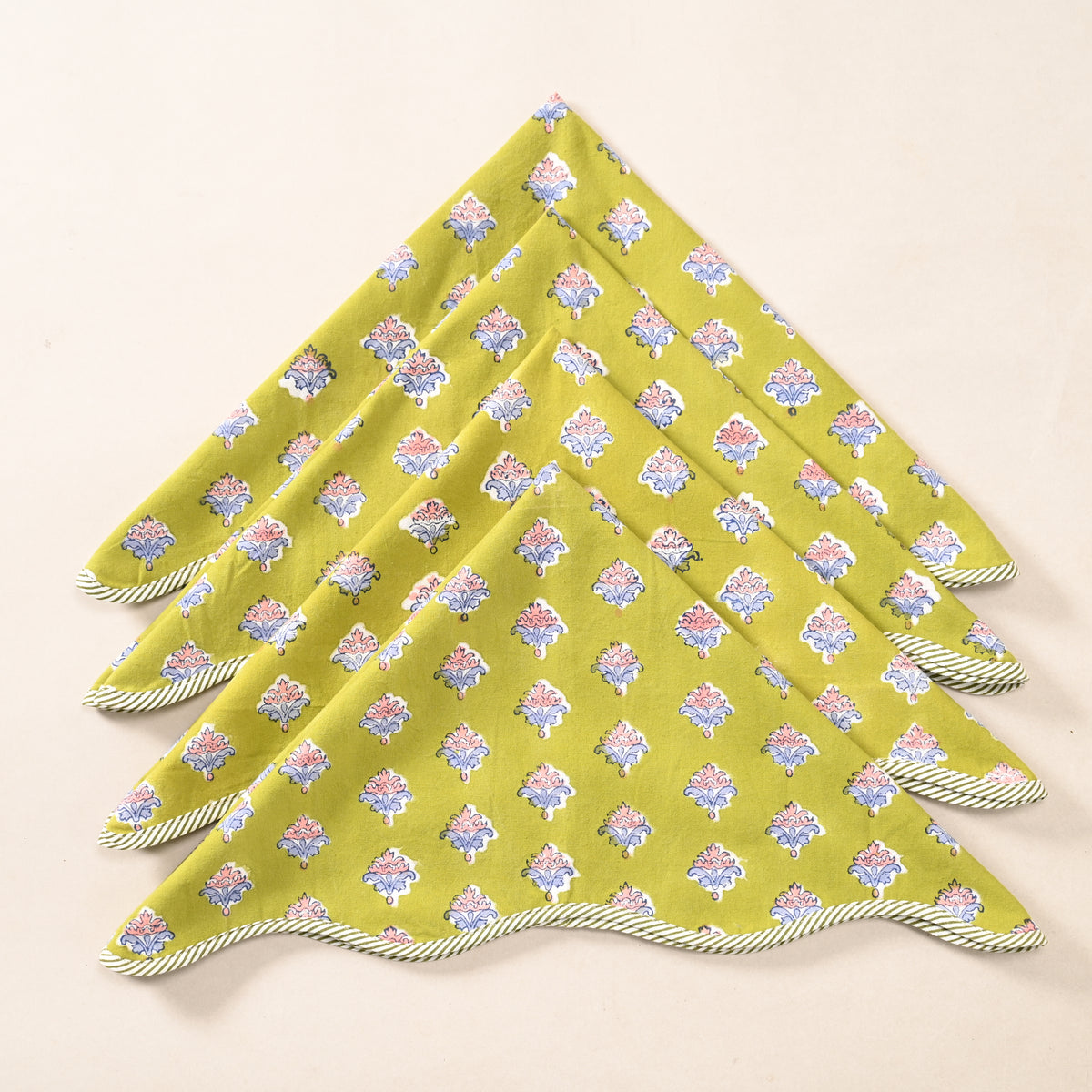 Marigold Bloom Scalloped Cotton Napkins – Olive Green