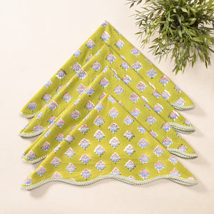 Marigold Bloom Scalloped Cotton Napkins – Olive Green