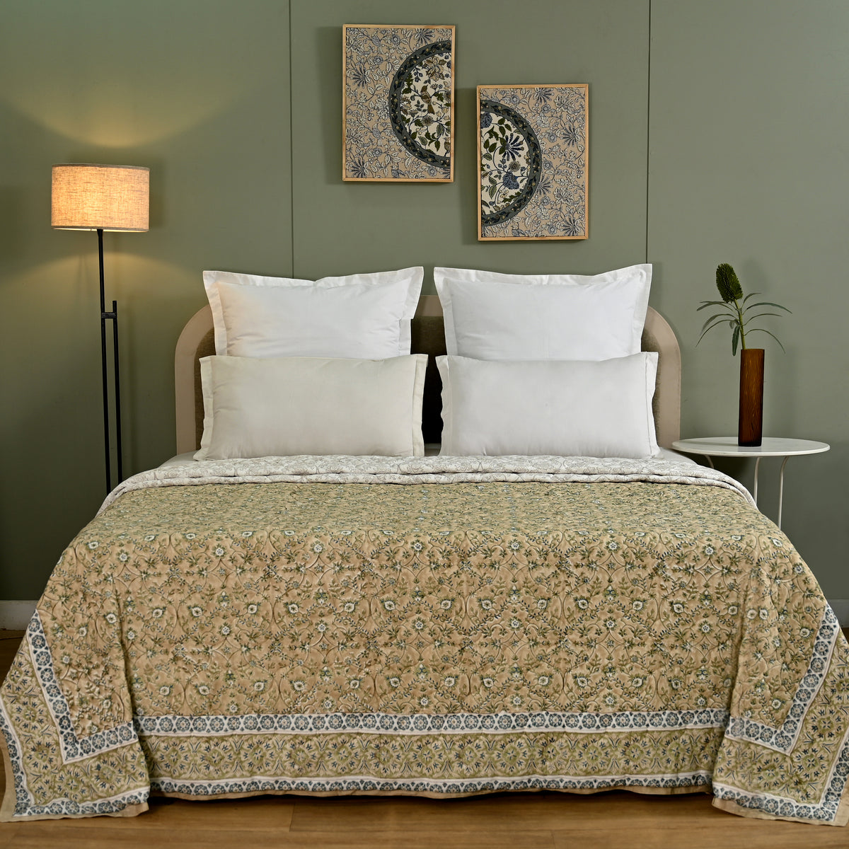 Solitaire Reversible Hand Block Printed Cotton Quilt (Copy)