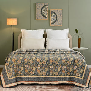 Floral Fantasy Floral Print Cotton Quilt – Handcrafted Jaipuri Bedding