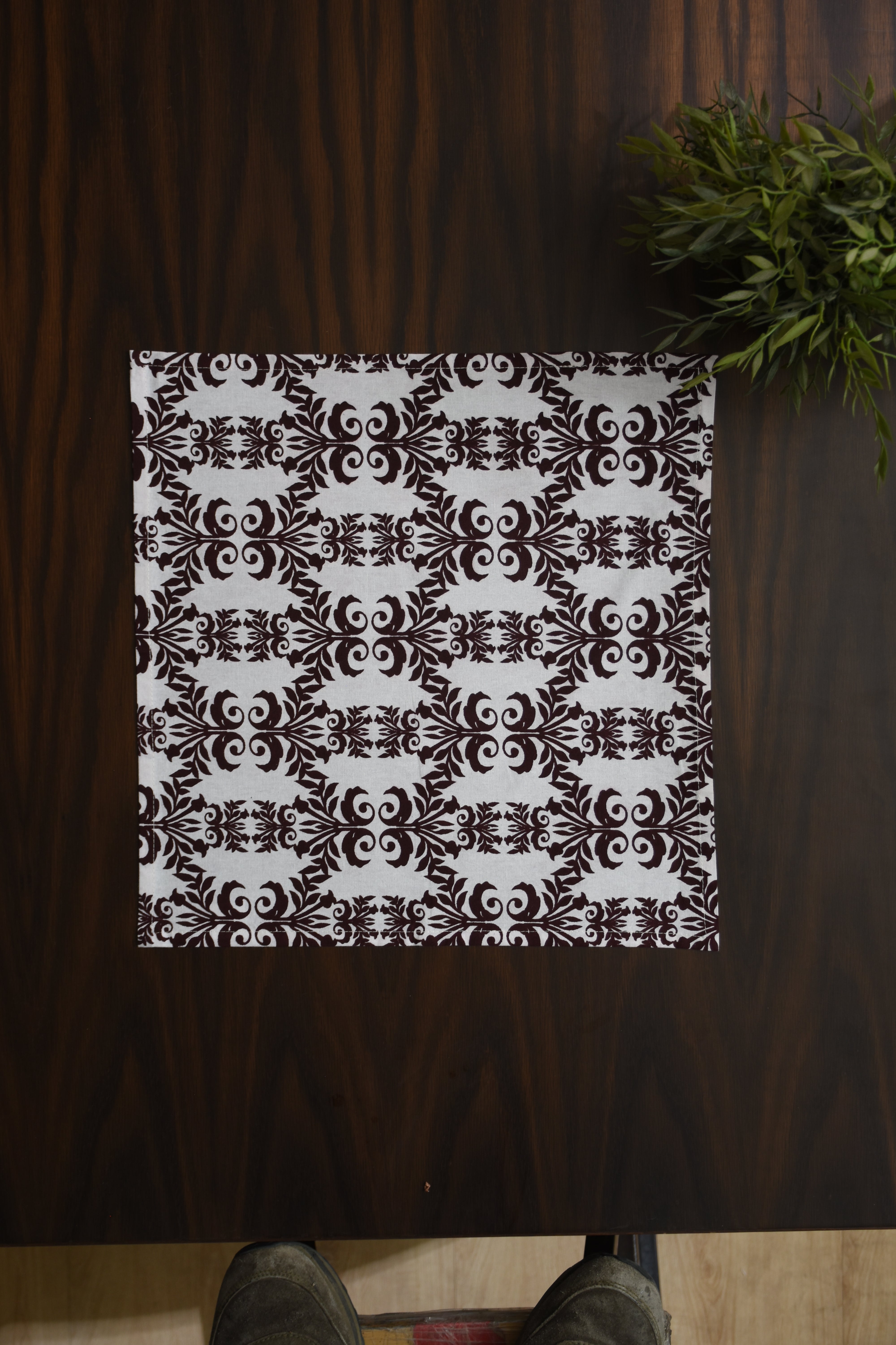 Indo Brocade Napkin 6 Pc Set (Magenta)