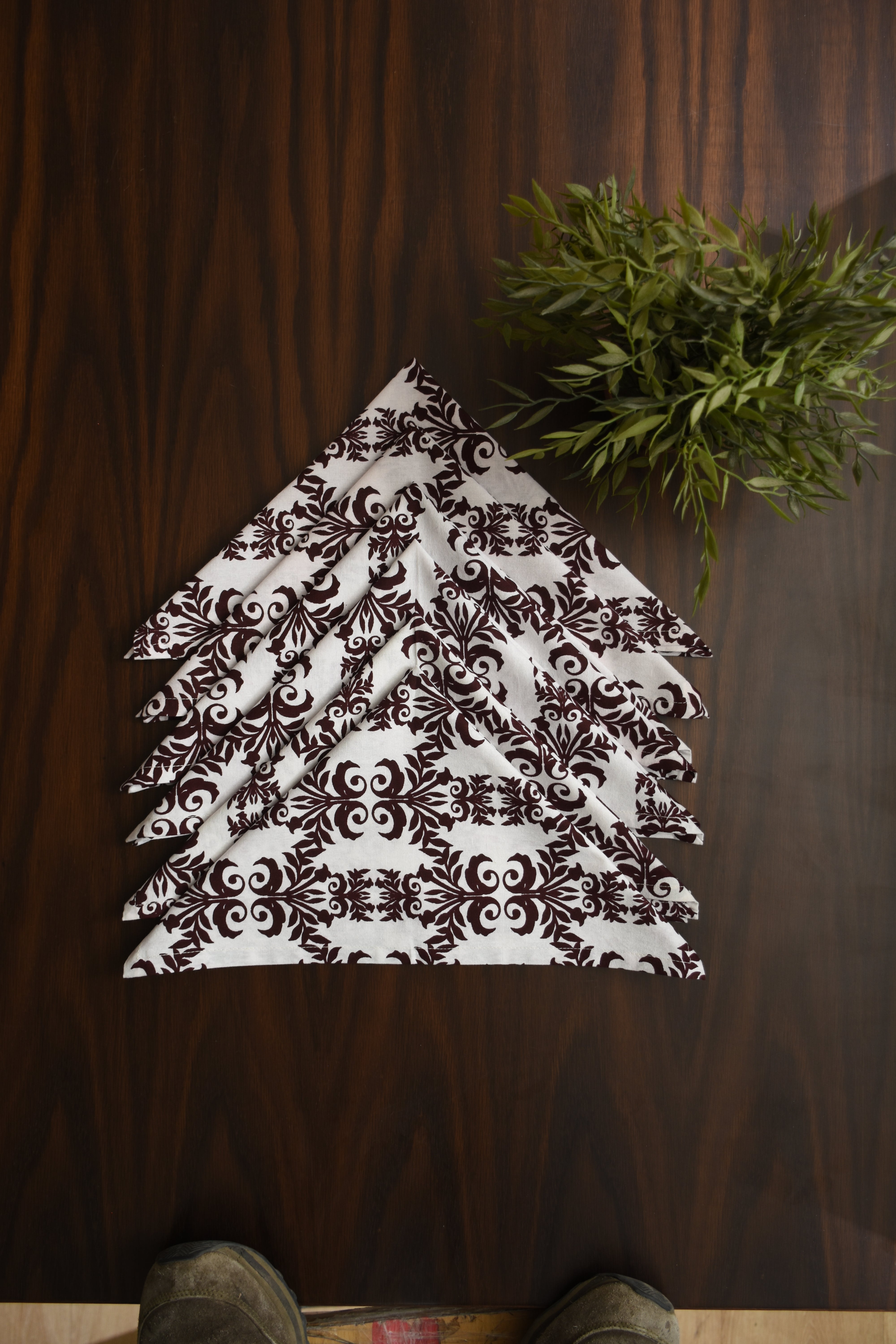 Indo Brocade Napkin 6 Pc Set (Magenta)