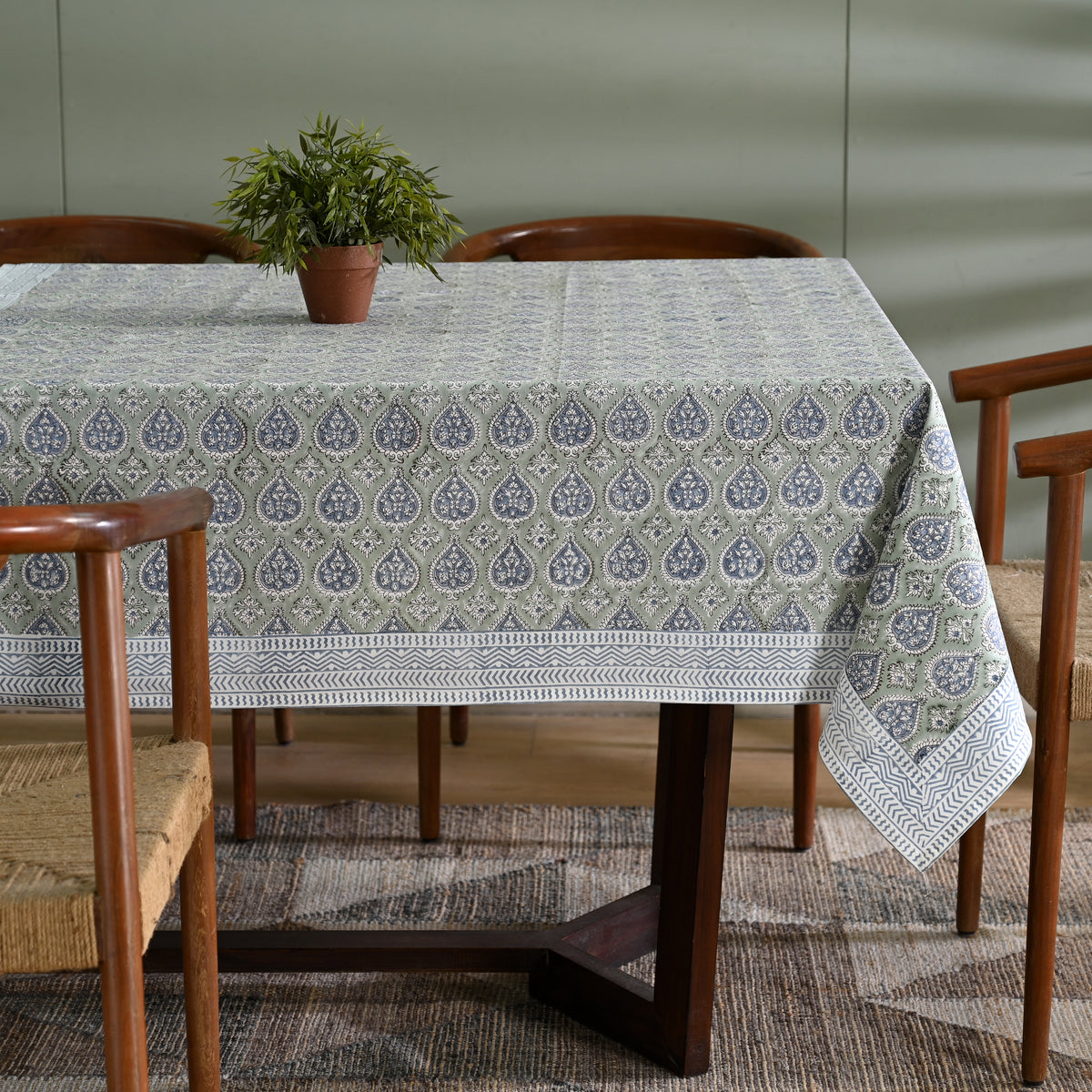 Gul Boota Tranquil Table Cover
