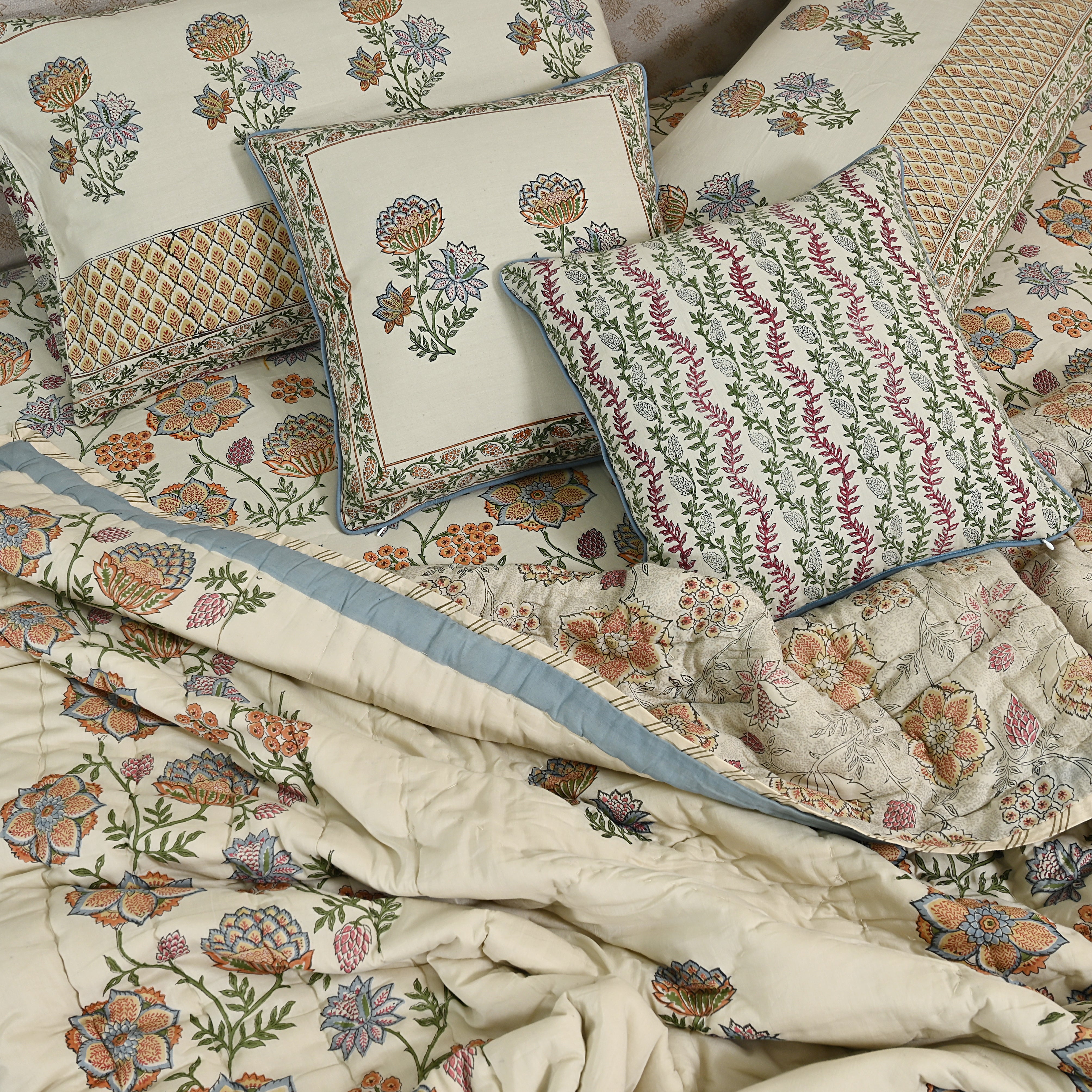 Vintage Victoria Bedding Set