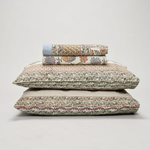 Victoria Vintage Bed Sheet
