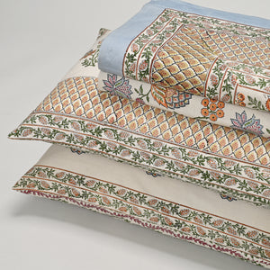 Victoria Vintage Bed Sheet