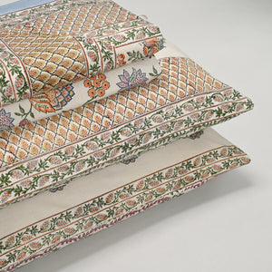 Victoria Vintage Bed Sheet