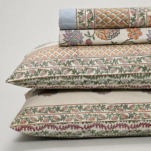Victoria Vintage Bed Sheet