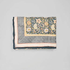 Floral Fantasy Floral Print Cotton Quilt – Handcrafted Jaipuri Bedding