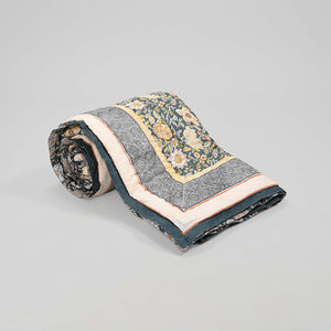 Floral Fantasy Floral Print Cotton Quilt – Handcrafted Jaipuri Bedding