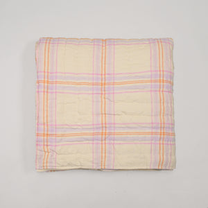 Pink Harmony Checkered Linen Quilt