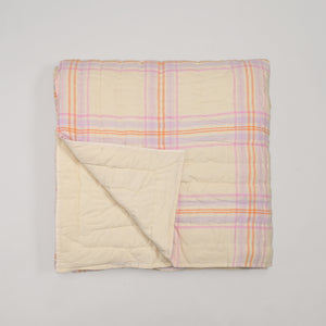 Pink Harmony Checkered Linen Quilt