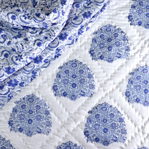 Rajmudra Premium Jaipur Reversible Quilt with pillow (2 & 3 Pc set)