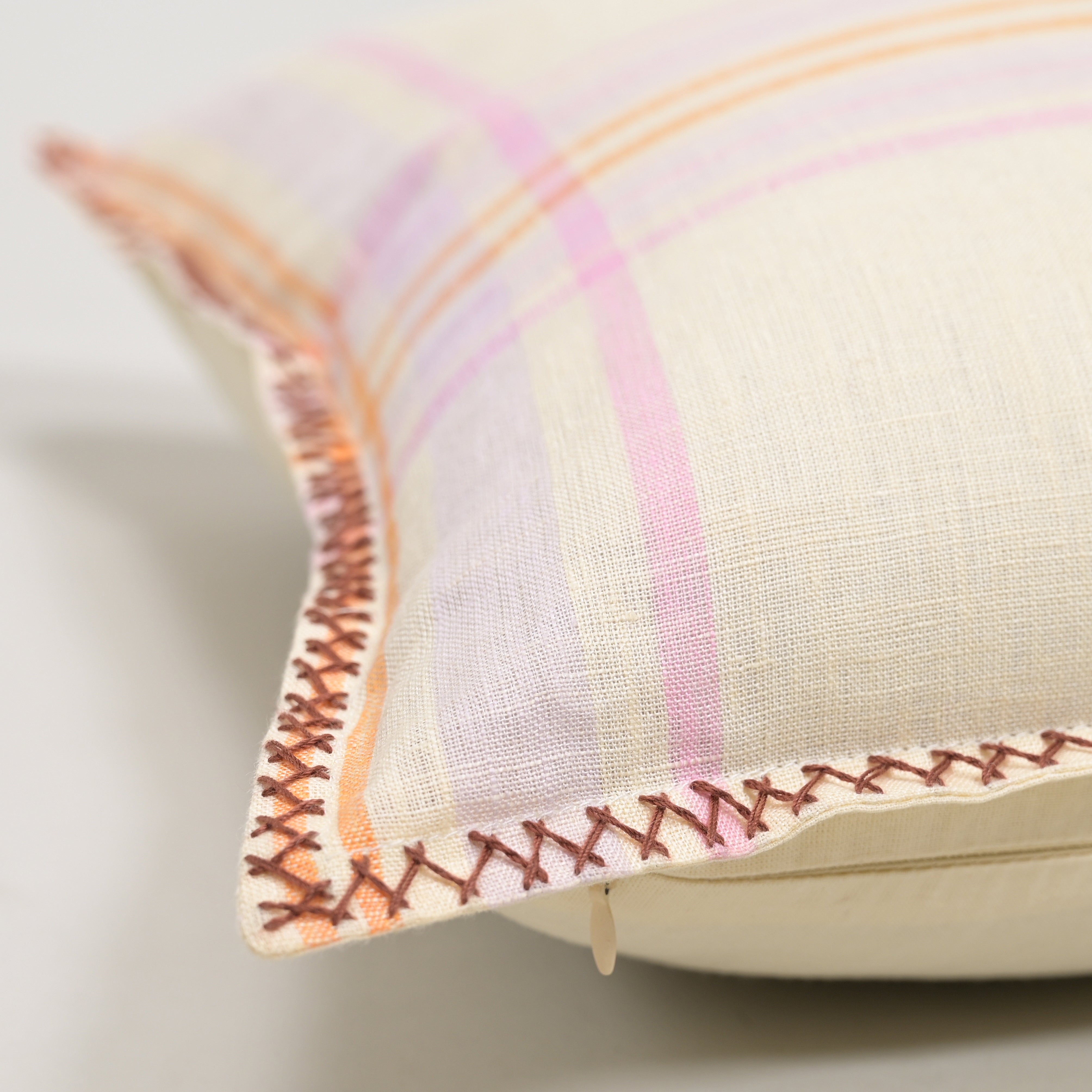 Linen Edge Elegance Cushion Cover