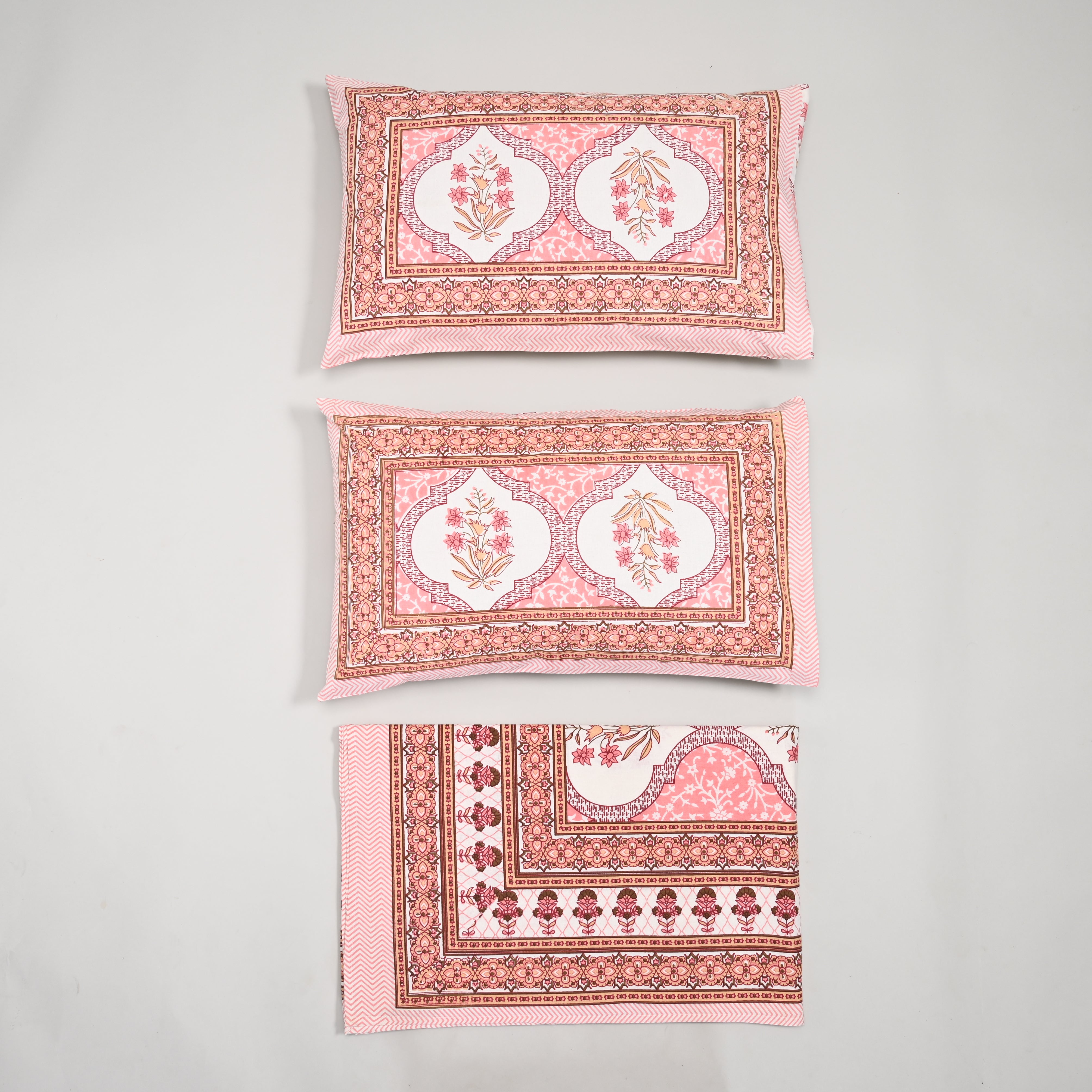 Bouquet Pink Bed Sheet