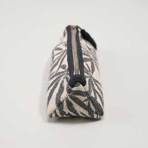 Everyday Essentials: Stationery Pouch
