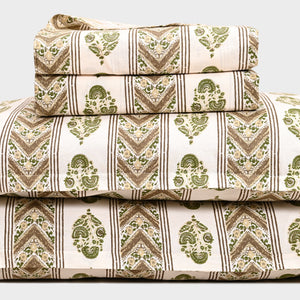 Rajvi Stria King Size Cotton Bed Sheet Set