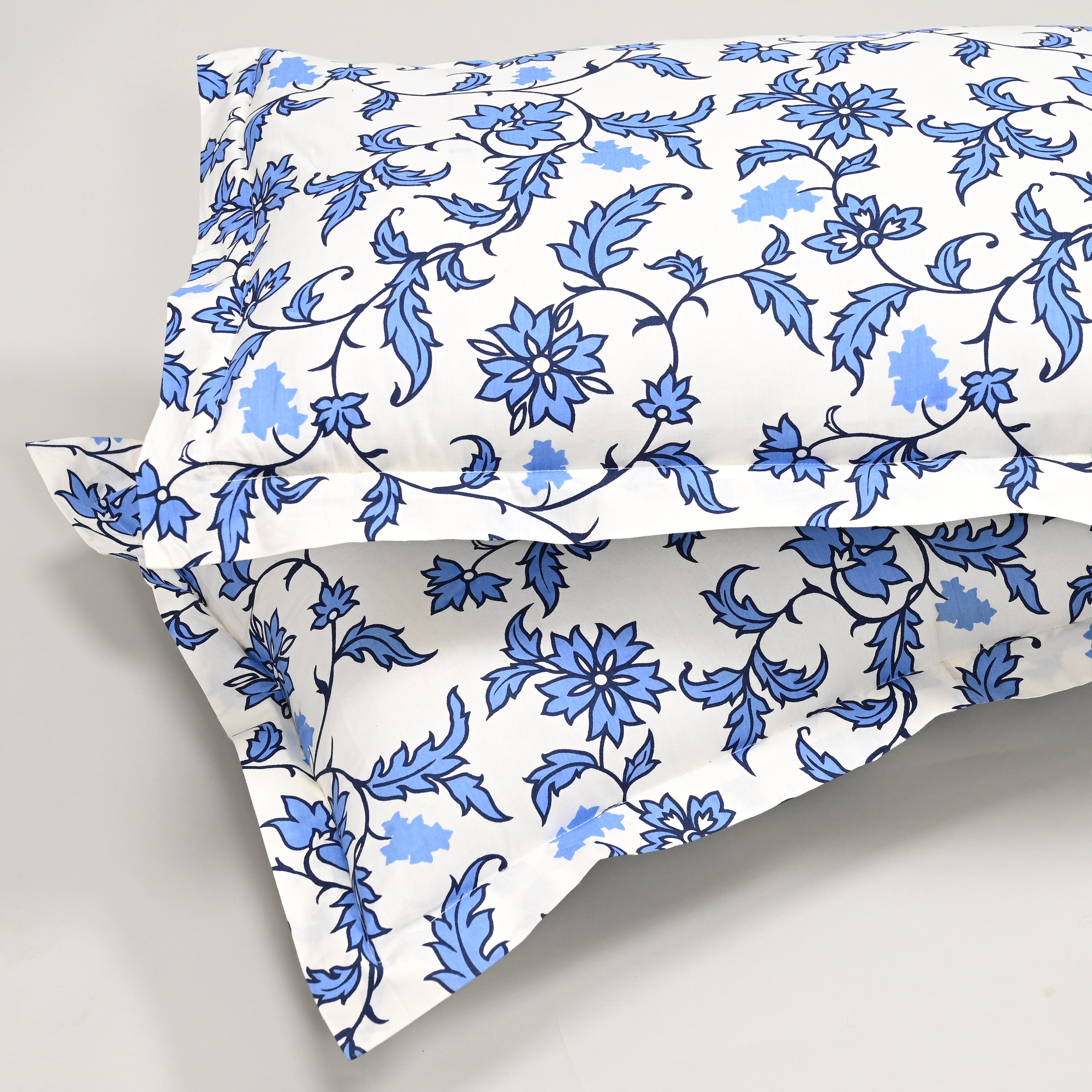 Leaves Pillow Case Set of 2 Covers
