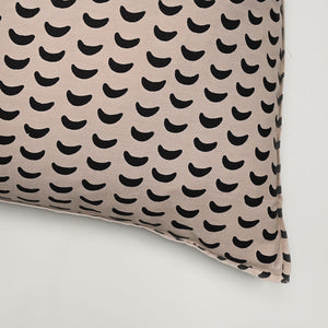 Monochrome Arc 200 TC Cotton Pillow Covers – Set of 2 | Clearance Sale