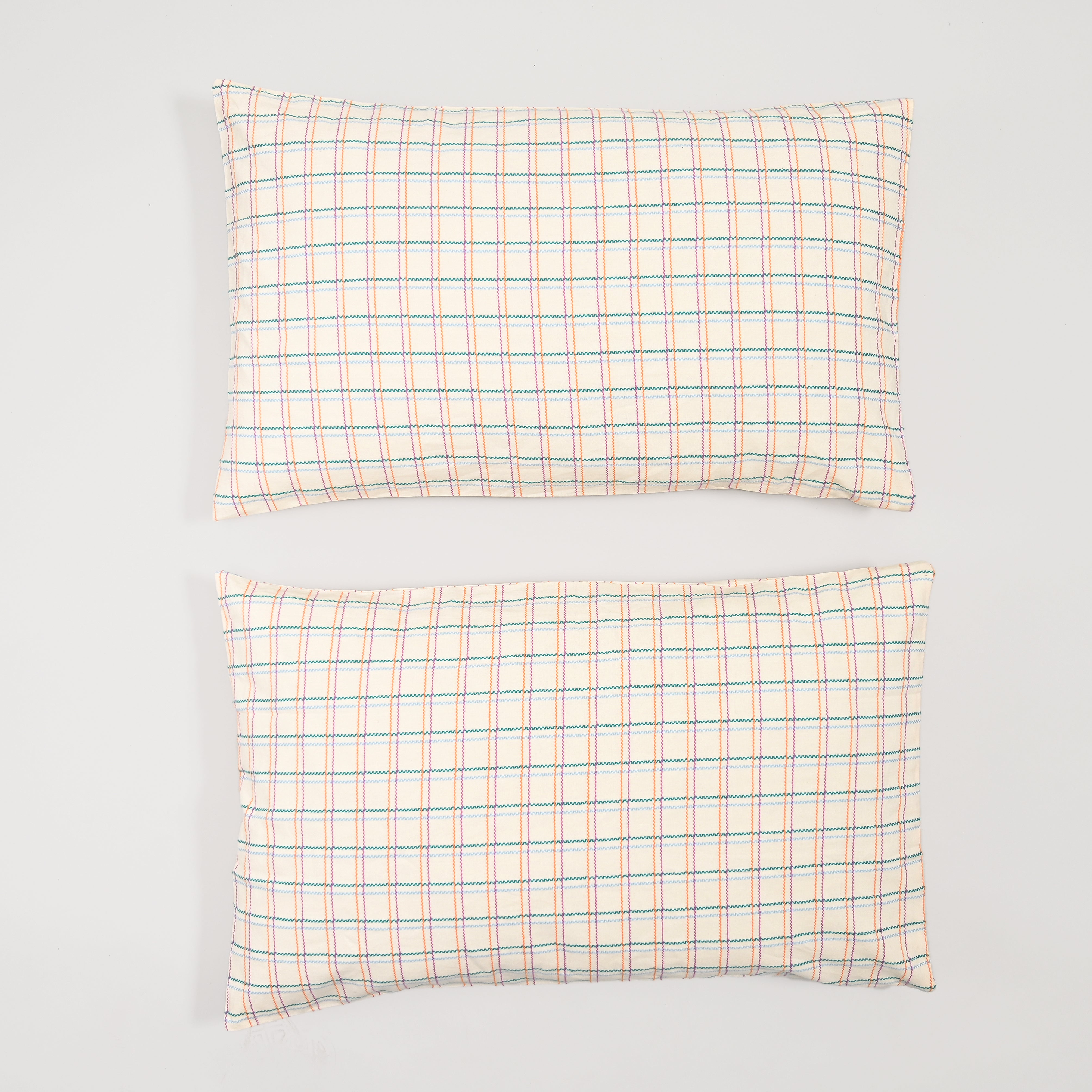 Wavy Checks Pillow Cover, Set of 2