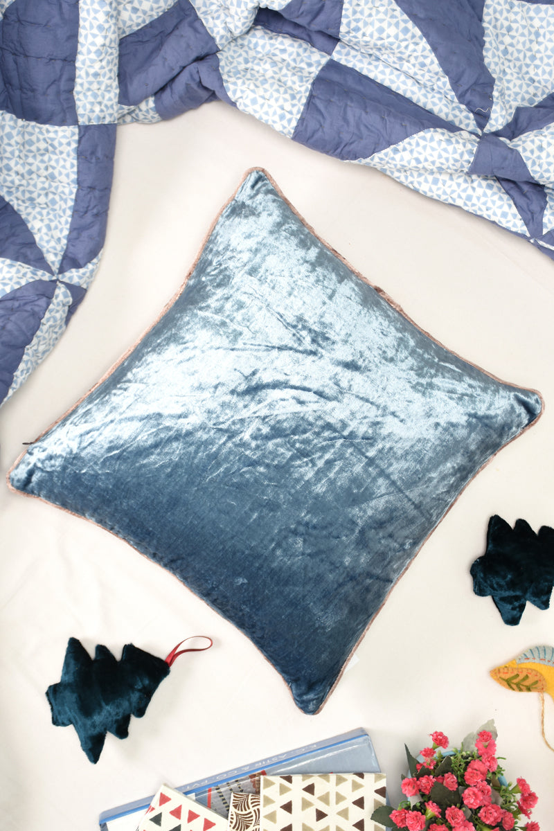 Amigo Velvet Series Cushion Cover
